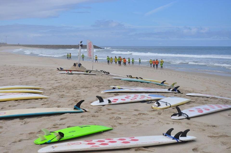 欧瓦Furadouro Surf Camp别墅 外观 照片