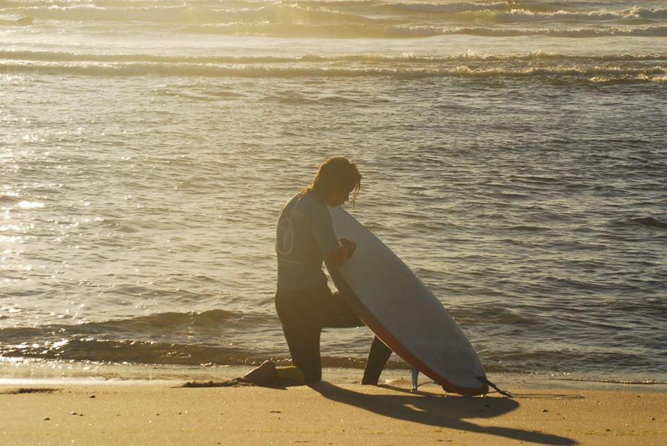欧瓦Furadouro Surf Camp别墅 外观 照片