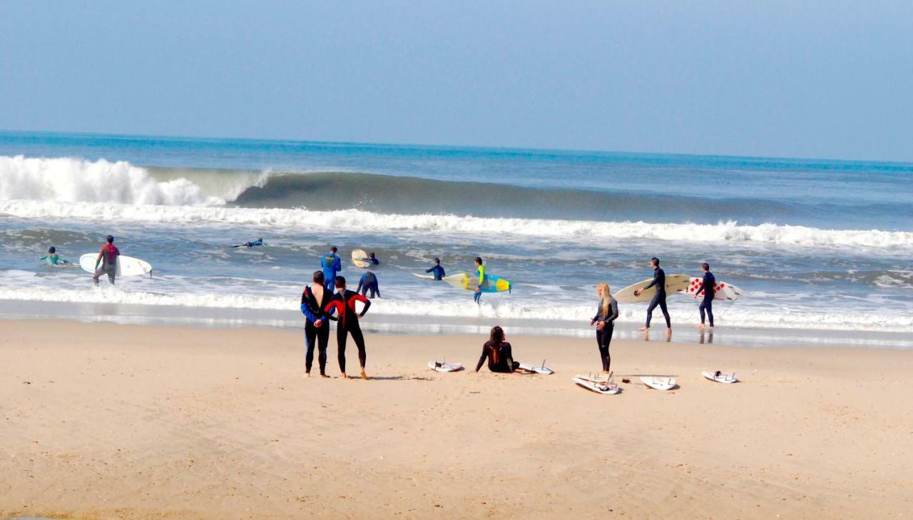 欧瓦Furadouro Surf Camp别墅 外观 照片